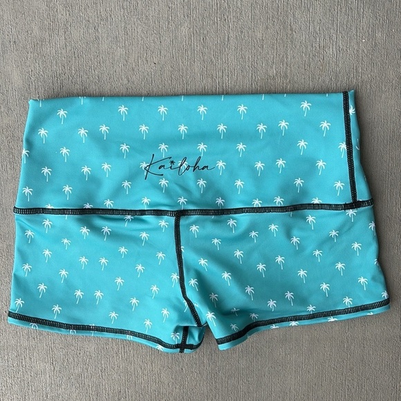 Kailoha Clothing Shorts Size Large - Picture 2 of 4